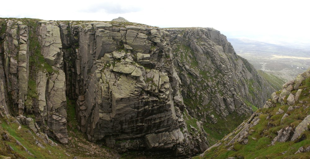 Lochnagar cliff face, with the summit in the background Lochnagar cliff face, with the summit in the background