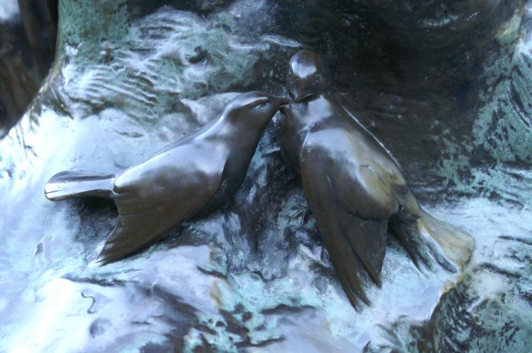 Birds in bronze