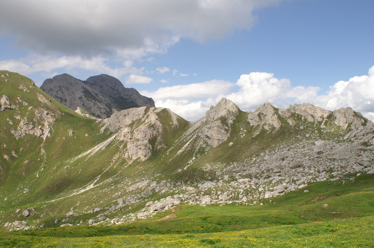 Rocky bowl North of Zendleser Kofel