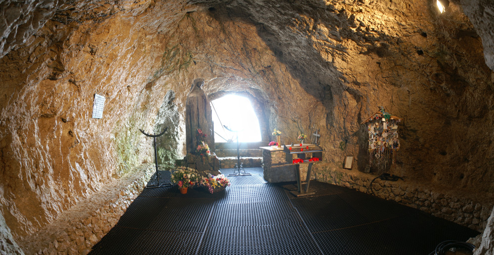 The chapel in the Marmolada